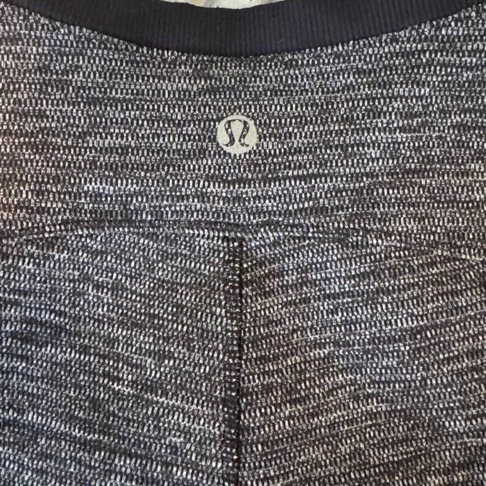 Lululemon Base Runner Long Sleeve Pullover Mini Check Pique Black 4 (Estimated)